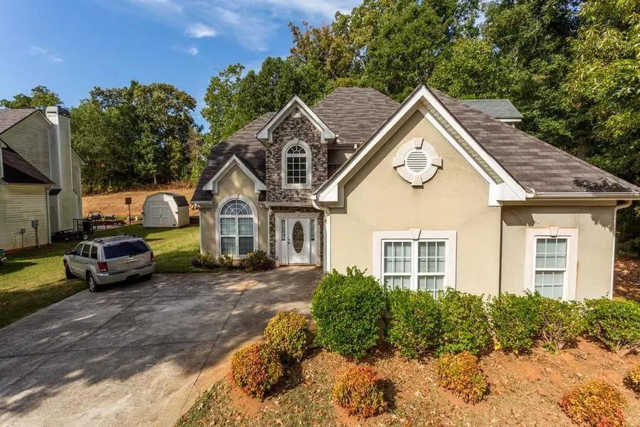 25 Shady Oaks TRL, Covington, GA 30016