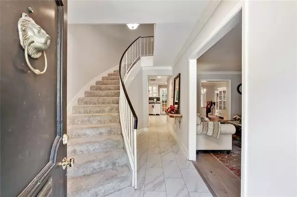 Sandy Springs, GA 30342,5400 Roswell RD #J3