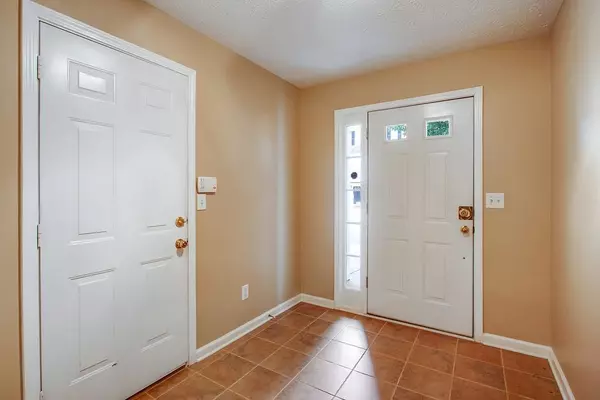 Johns Creek, GA 30097,265 ABBOTTS MILL DR