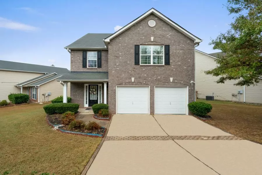 5827 Bridgeport CT, Flowery Branch, GA 30542