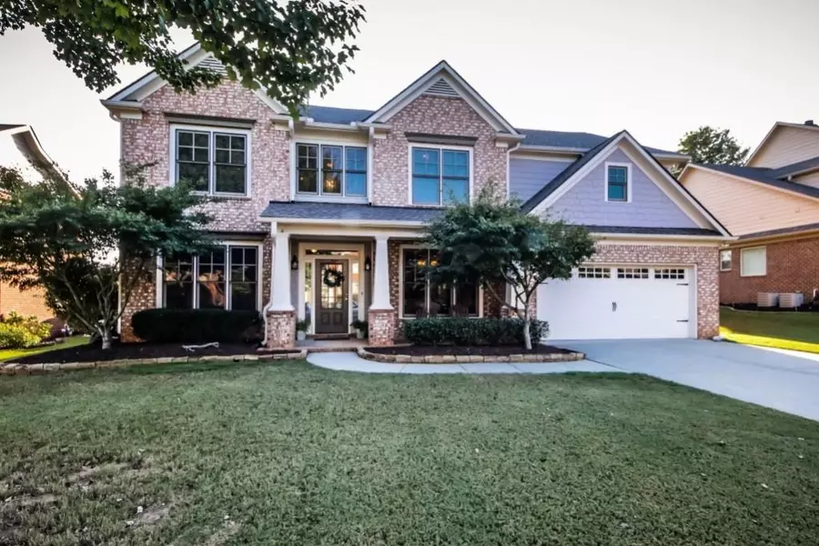 6113 Stillwater TRL, Flowery Branch, GA 30542