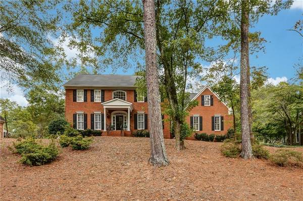 1010 Azalea DR, Roswell, GA 30075