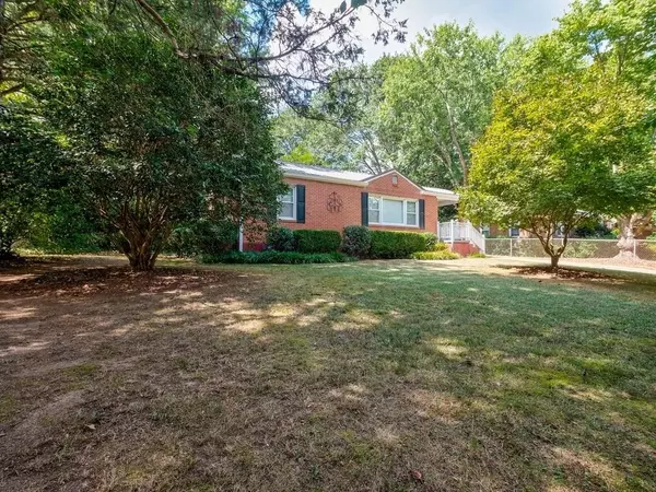 Decatur, GA 30033,656 Medlock RD
