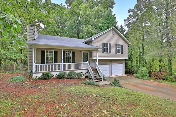 496 Deering DR, Douglasville, GA 30134