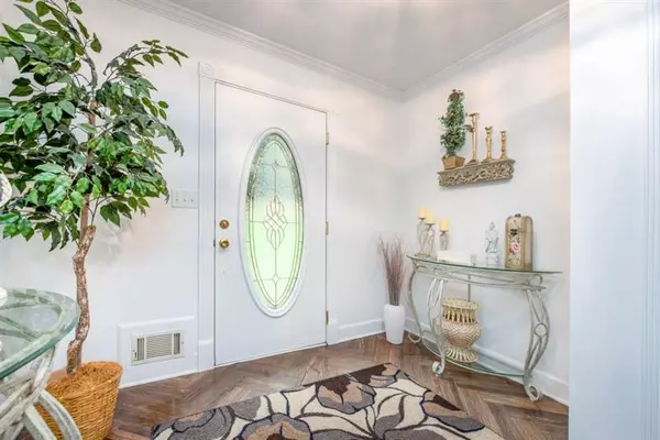 Stone Mountain, GA 30087,5739 Little Oak TRL