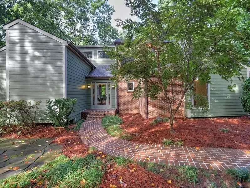 2235 Smoke Stone CIR, Marietta, GA 30062