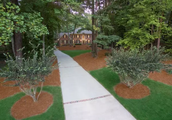 7565 Bridgegate CT, Sandy Springs, GA 30350