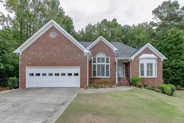 1605 Peachcrest DR, Lawrenceville, GA 30043