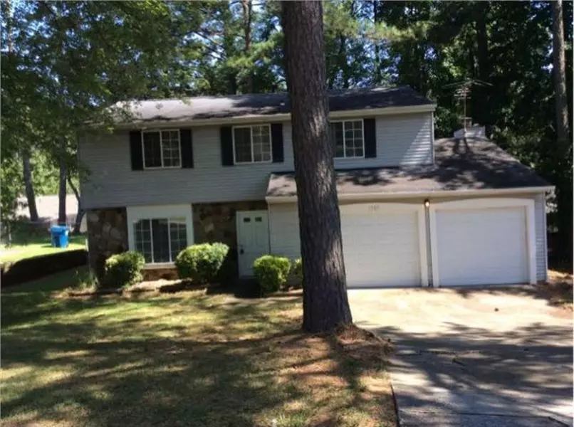 1385 Tucker Woods DR, Norcross, GA 30093