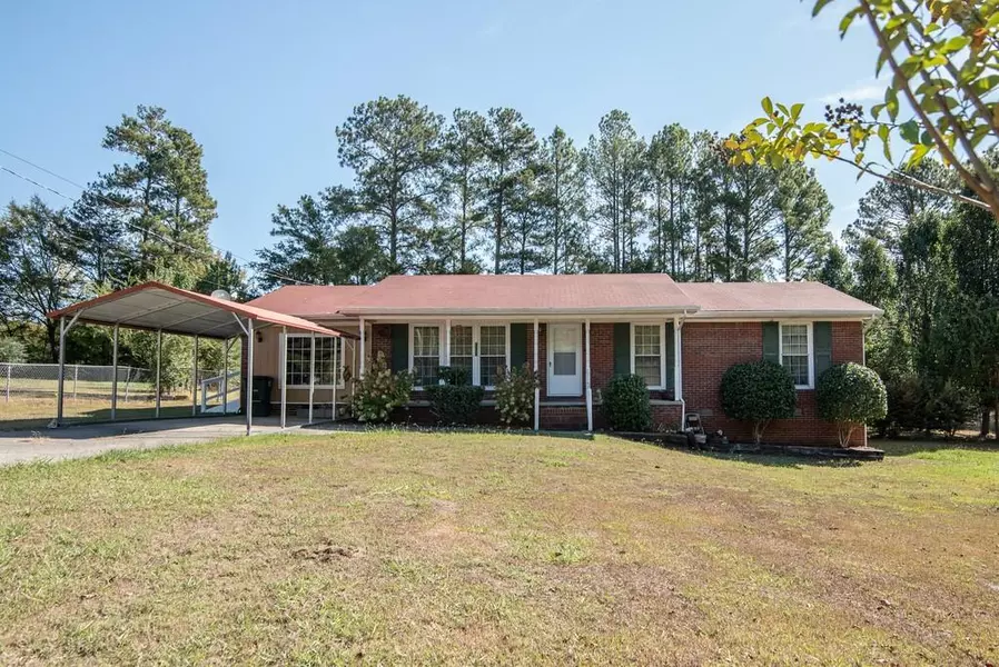 216 SE Stendal DR, Calhoun, GA 30701