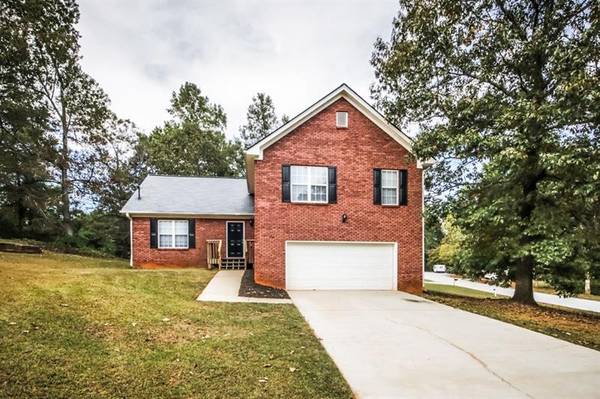 402 Sharon WAY, Loganville, GA 30052