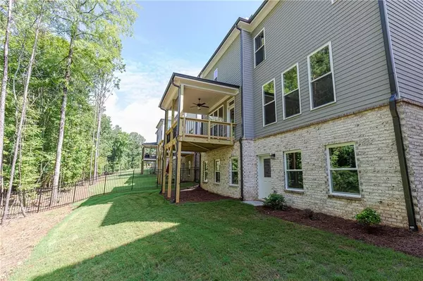 Johns Creek, GA 30097,6570 Creekview CIR