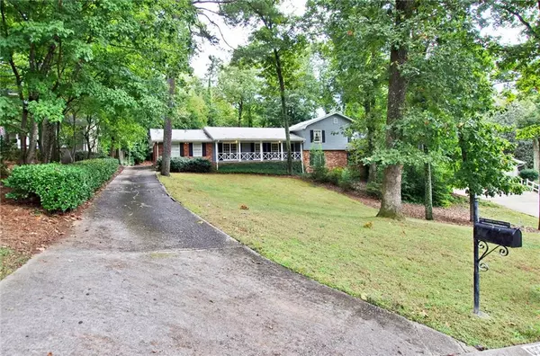 Sandy Springs, GA 30328,6555 Sentry Hill TRL