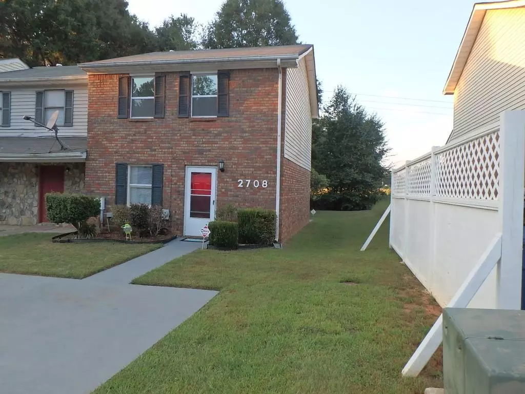 Austell, GA 30106,2708 Greystone PL