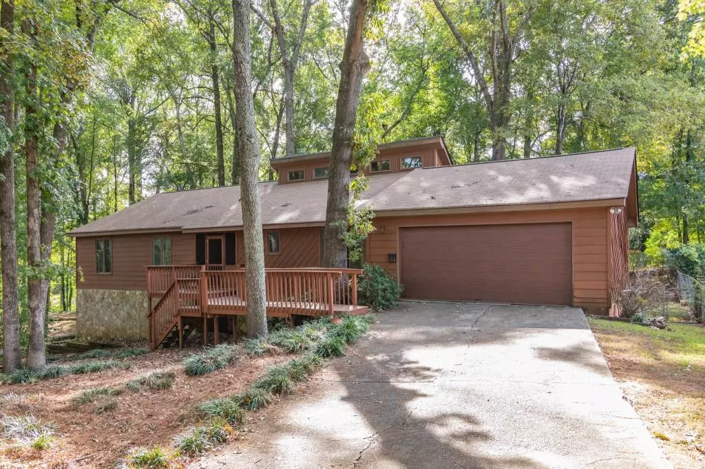 Suwanee, GA 30024,548 EIGHT POINT CT