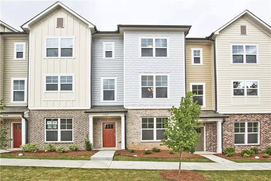 1607 Falcon Crest WAY #53, Decatur, GA 30032