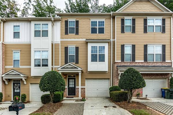 1790 Oakbrook LN NW #8, Kennesaw, GA 30152