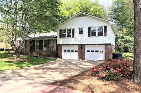 110 Burnett WAY, Alpharetta, GA 30009