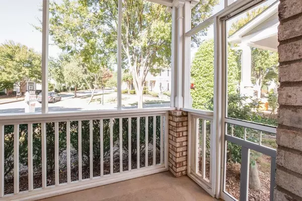 Suwanee, GA 30024,922 Cambron Commons TRCE