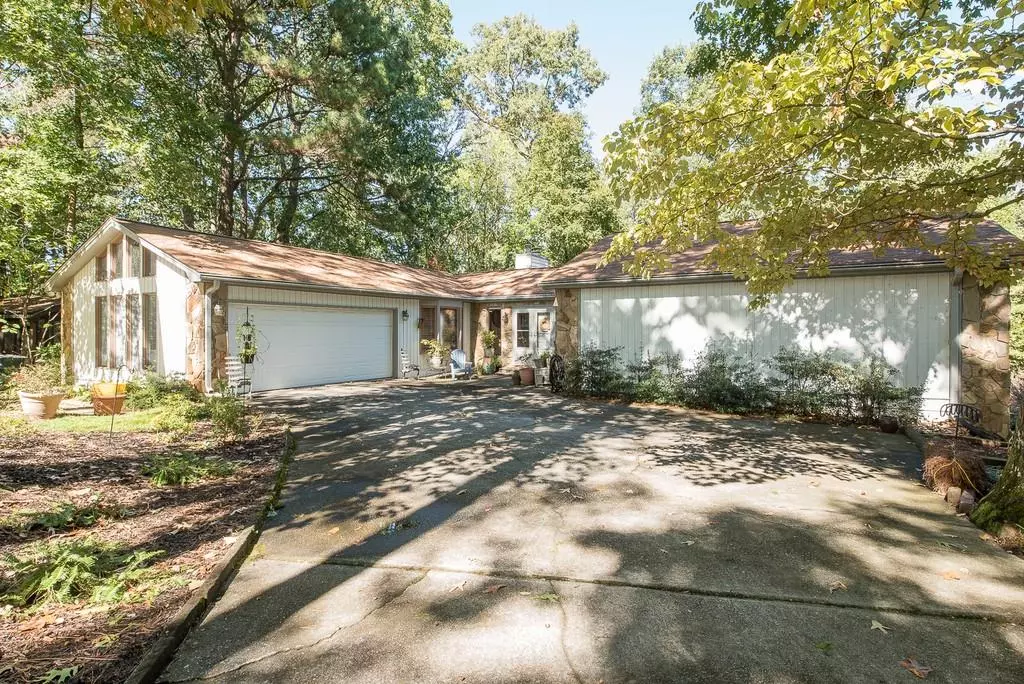 Sandy Springs, GA 30350,7639 AUDEN TRL