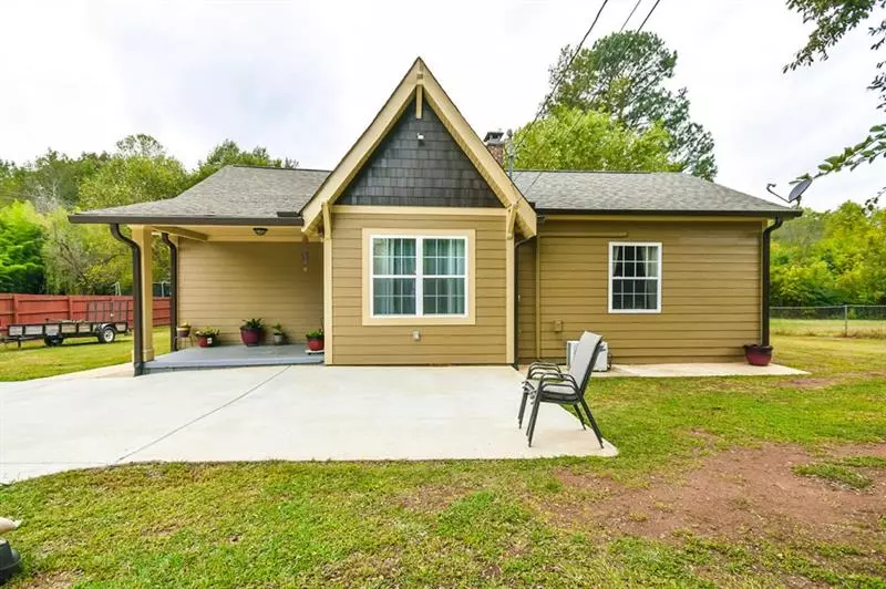 3405 A Bagwell RD, Oakwood, GA 30566