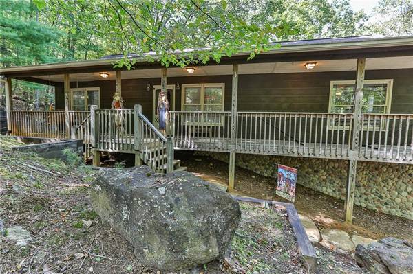 131 Valley View RD, Ellijay, GA 30536