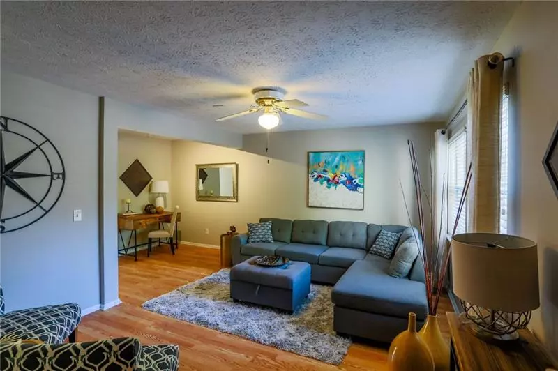 2123 Simsbury LN, Dunwoody, GA 30338