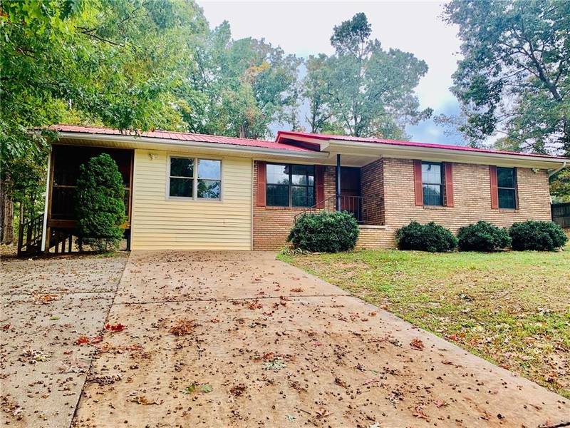 3218 THOUSAND OAKS DR, Gainesville, GA 30507