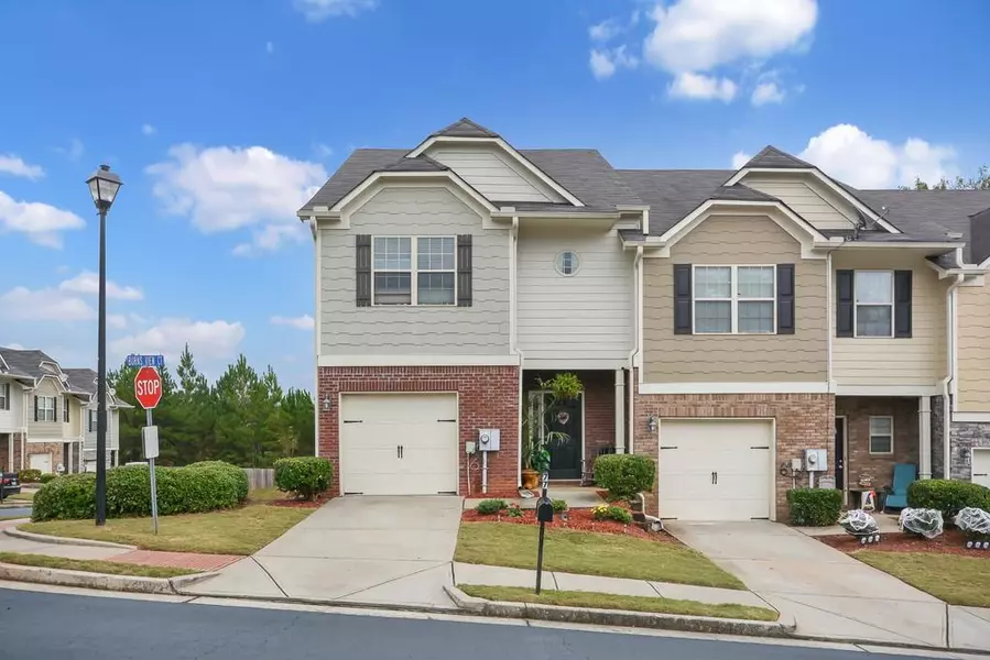 77 Burns View CT, Lawrenceville, GA 30044