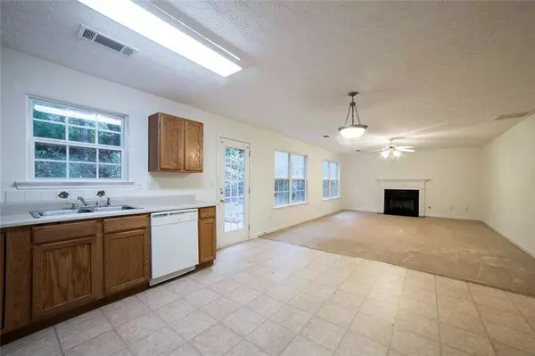 Suwanee, GA 30024,3932 Alexandra Oak CT