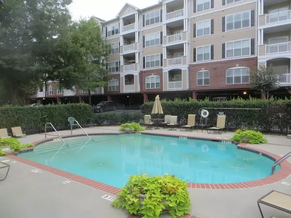 Dunwoody, GA 30338,4333 Dunwoody PARK #3301