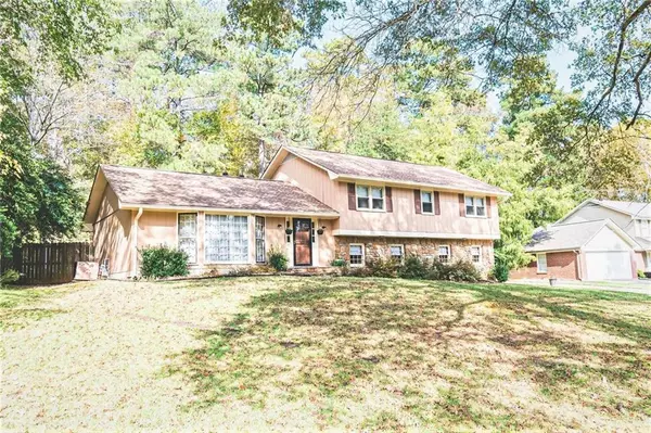 Roswell, GA 30075,380 Wickerberry LN