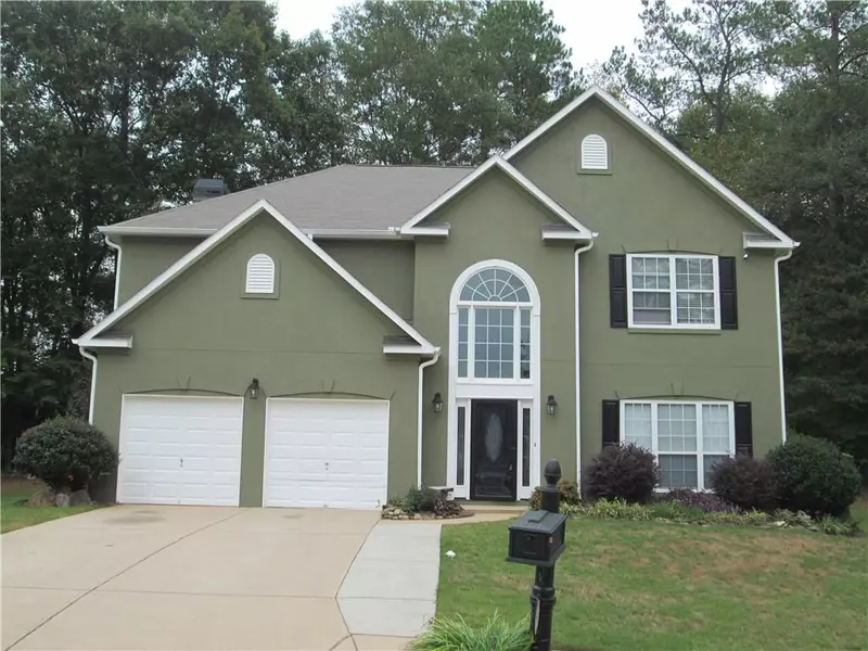 8136 Woodland CT SE, Covington, GA 30014