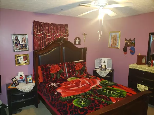 Snellville, GA 30078,3115 Sarah Lou DR