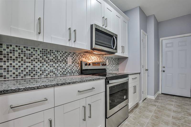 Atlanta, GA 30331,4581 Doral DR SW
