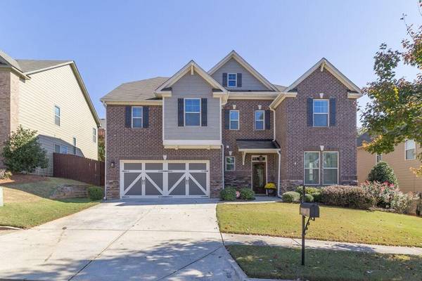 2913 Dobbs CT, Buford, GA 30519