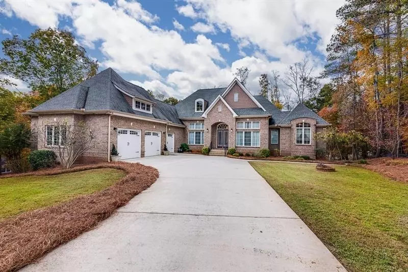 2176 Lake Ridge TER, Lawrenceville, GA 30043