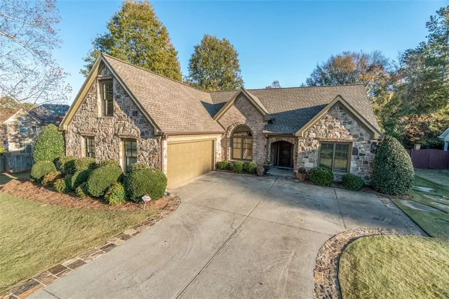 490 Johnson RD, Suwanee, GA 30024