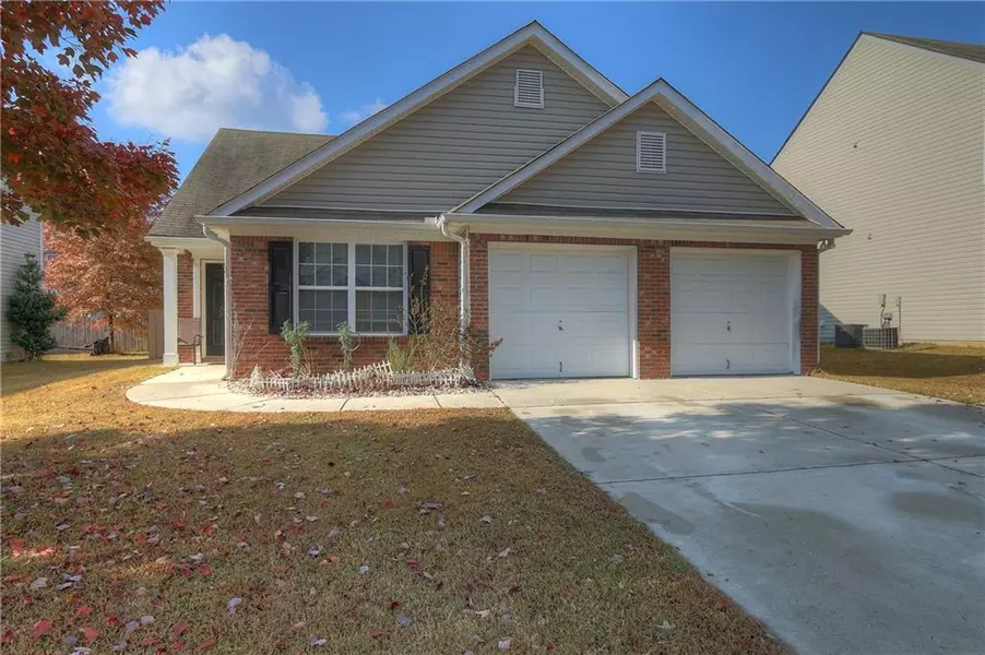 2349 Tullamore CIR, Snellville, GA 30039