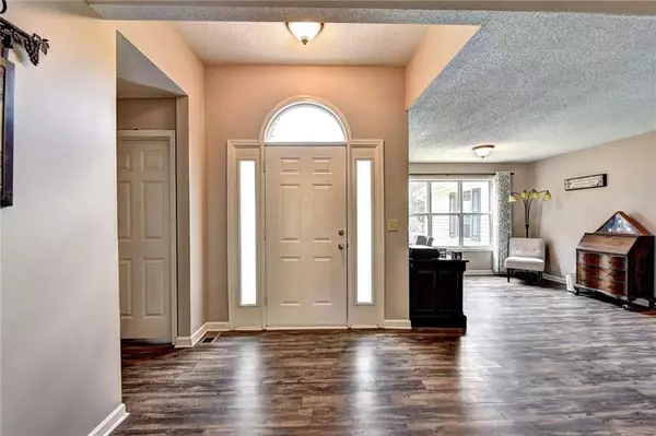 Gainesville, GA 30506,3322 Banks Mountain DR