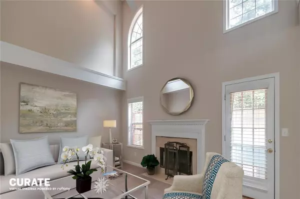 Alpharetta, GA 30022,4540 Weathervane DR