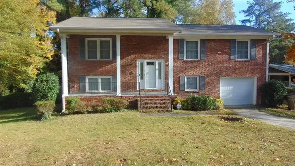 Riverdale, GA 30296,6208 Auburn DR