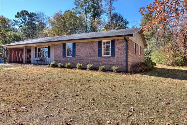 Calhoun, GA 30701,402 Pathfinder CIR