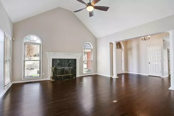 Alpharetta, GA 30022,310 Oak Alley CT