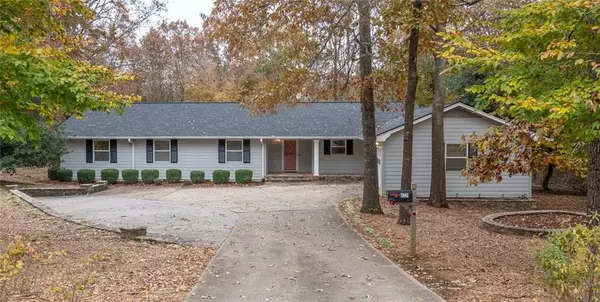 4721 Thompson Bridge RD,  Gainesville,  GA 30506