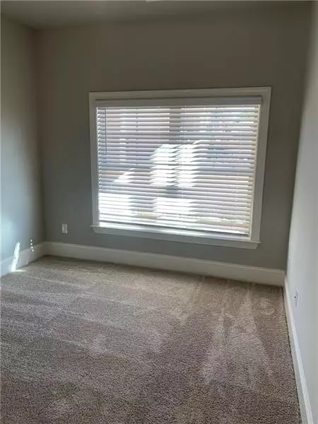 Mcdonough, GA 30252,1179 Diamond XING