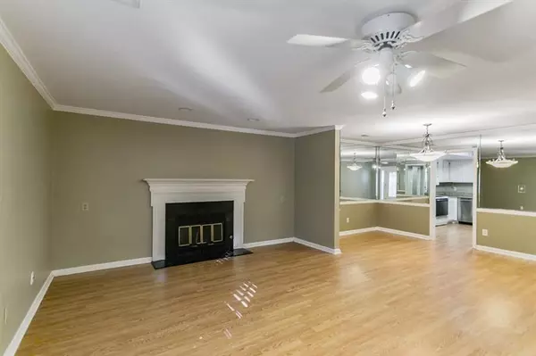 1750 Clairmont RD #35, Decatur, GA 30033