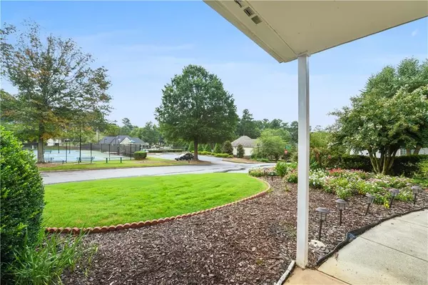 Johns Creek, GA 30005,11800 Red Maple Forest DR