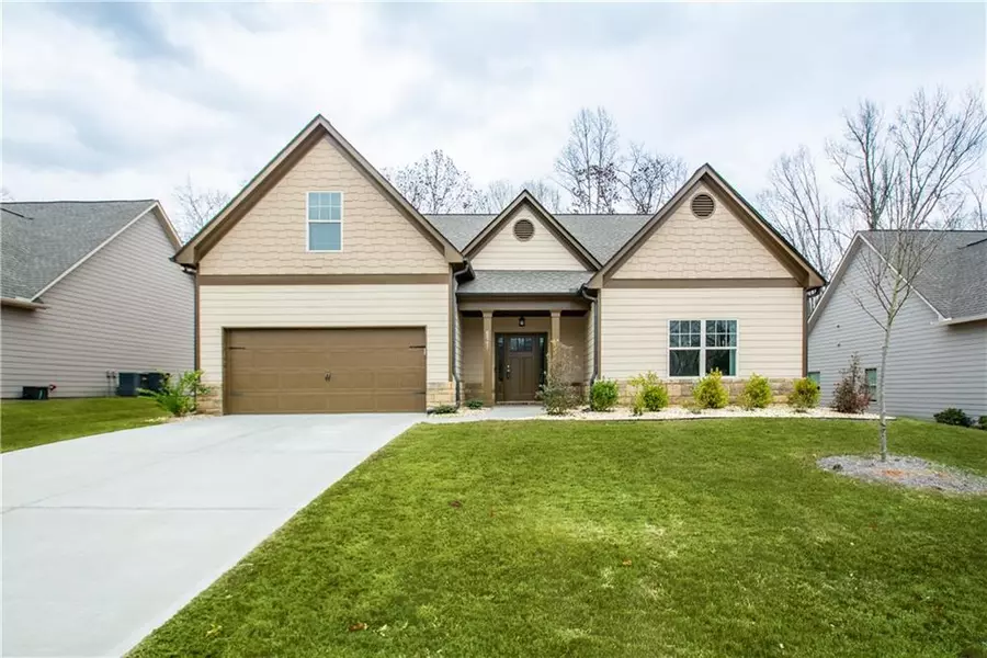 6547 Teal Trail DR, Flowery Branch, GA 30542