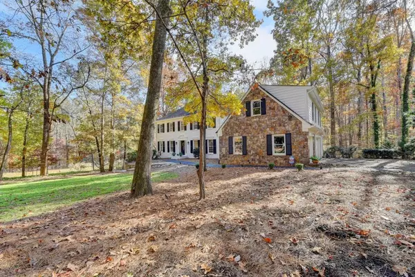 Johns Creek, GA 30022,230 Link CT
